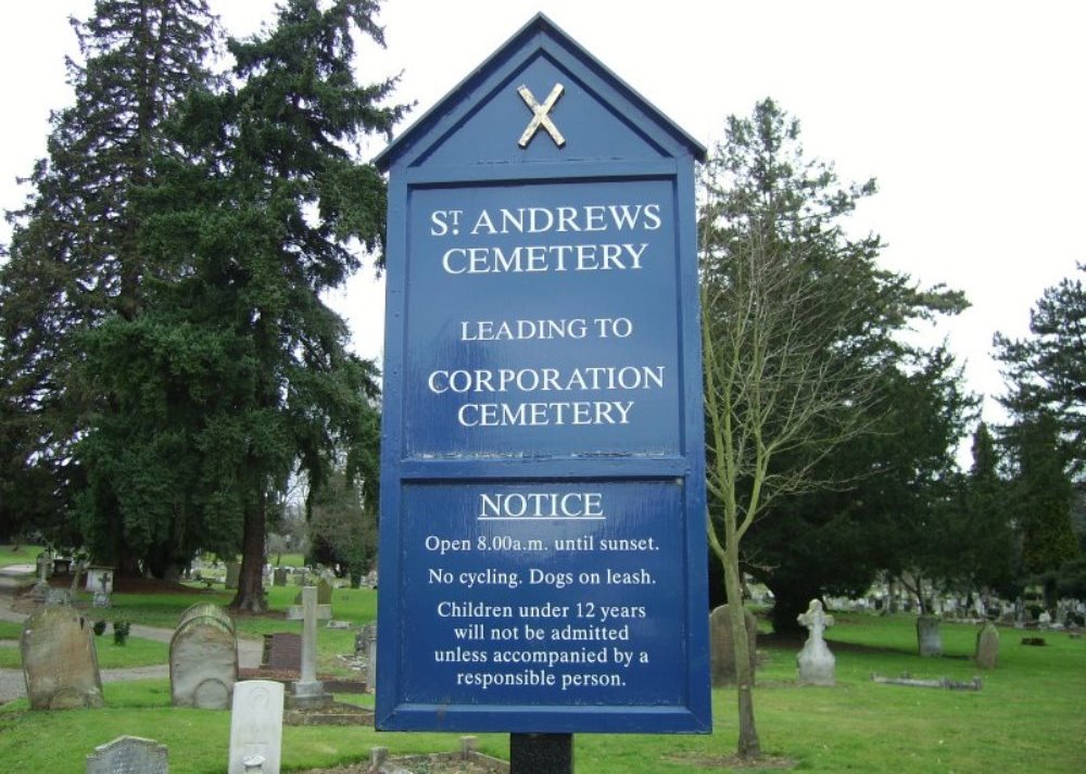 Oorlogsgraven van het Gemenebest St. Andrew's Cemetery