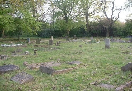 Commonwealth War Graves St Mary Church Cemetery