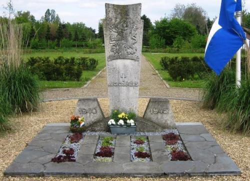 Dutch War Graves Roman Catholic Cemetery Grevenbicht #1