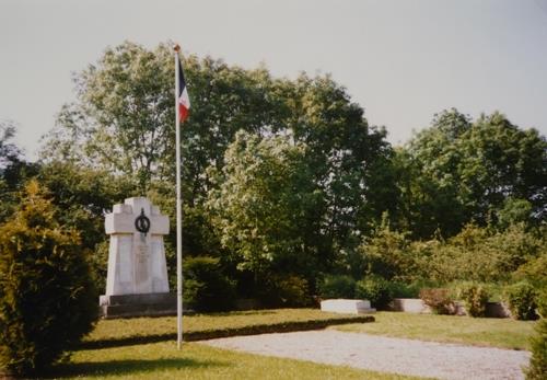 French War Cemetery Conthil #1