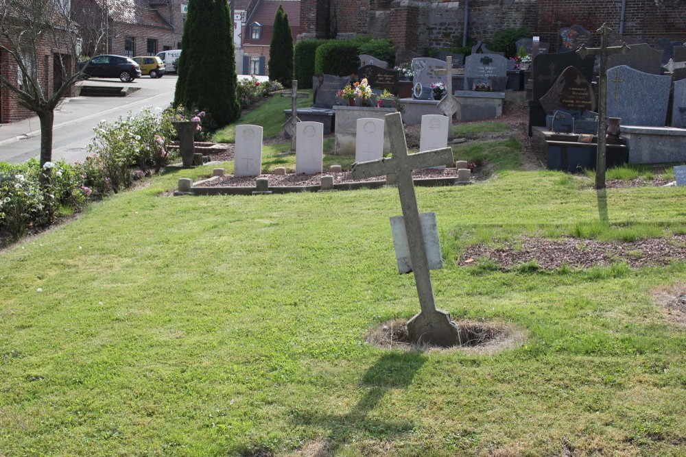 Commonwealth War Graves Eecke #1