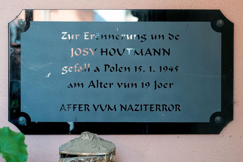 Memorial Josy Houtmann