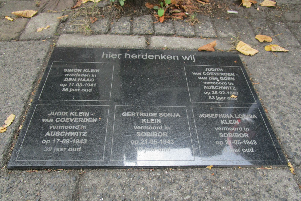 Memorial Stones Snouckaertlaan 52