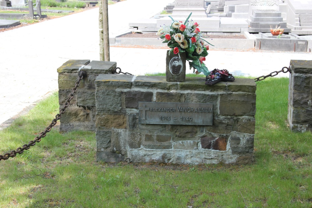 War Memorial Second World War Lembeek #2