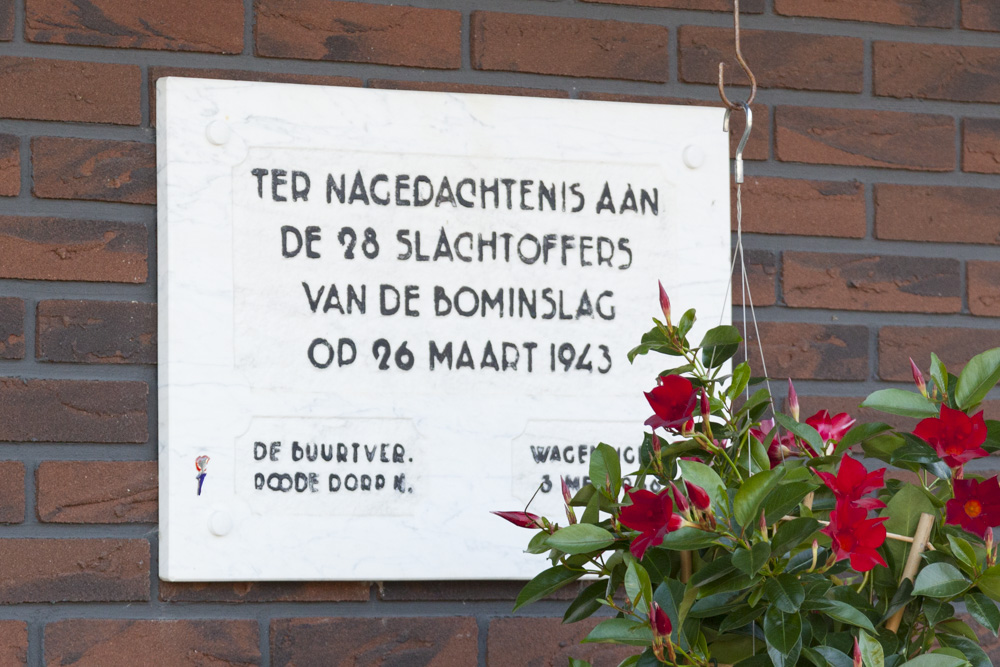 Memorial Bombardment Wageningen #1