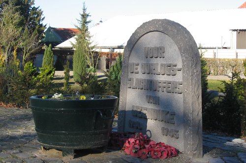 Monument Civilian Victims IJzendijke #3