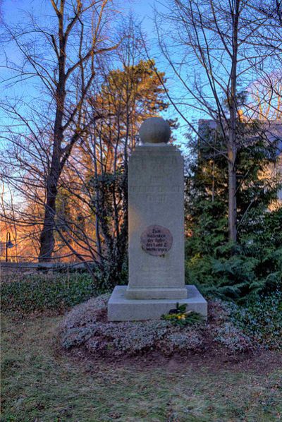 Oorlogsmonument Dahlen #1