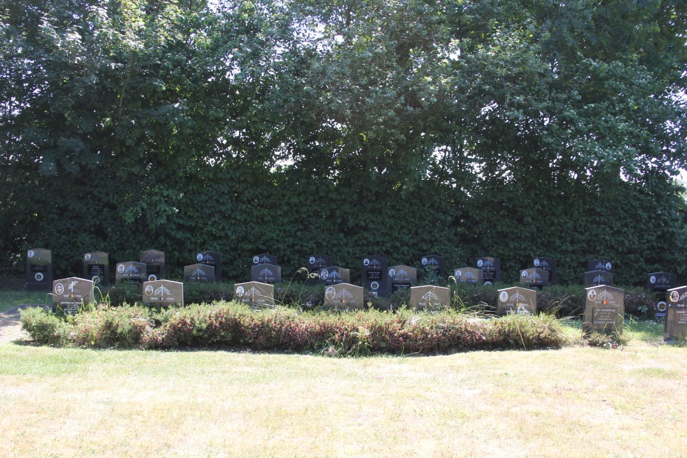 Belgian Graves Veterans Ertvelde Engelenhof #3