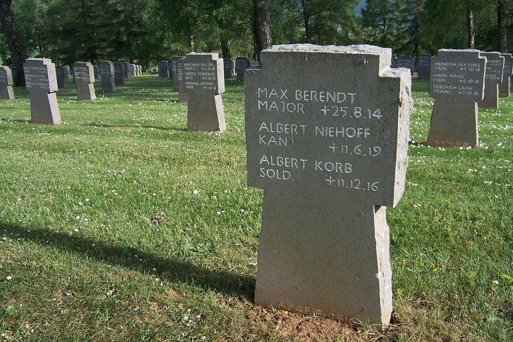 German War Cemetery Noyers-Pont-Maugis #4