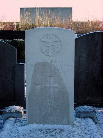 Commonwealth War Graves Breskens #5