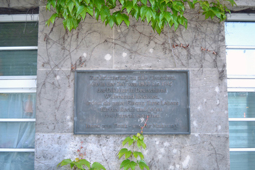 Gedenkteken Slachtoffers Nationaalsocialisme Berlijn-Spandau #1