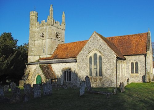 Commonwealth War Graves All Saints Churchyard