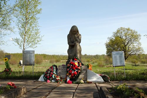 Monument Bloedbad Zamosh'e