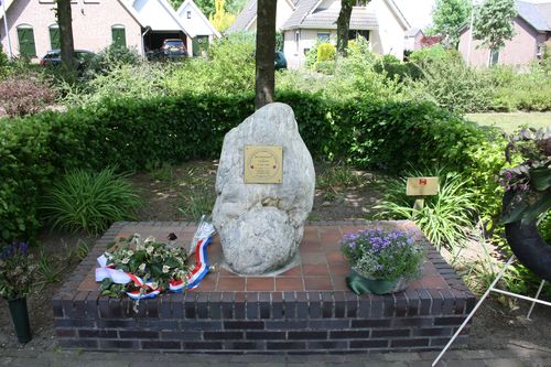 Liberation Memorial Lieren #3