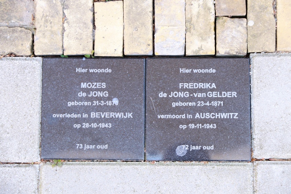 Memorial Stones Hofdijkstraat 1 #1