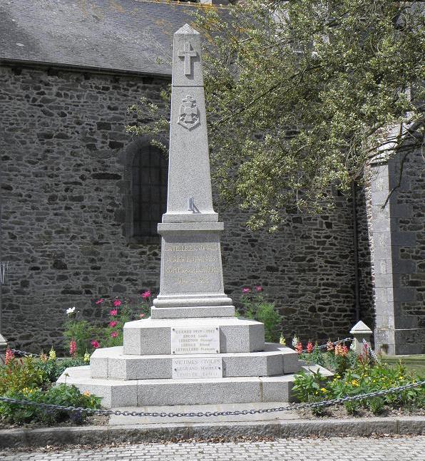War Memorial La Ville-ès-Nonais #1