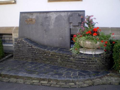 Monument Civilian Victims lwen #3