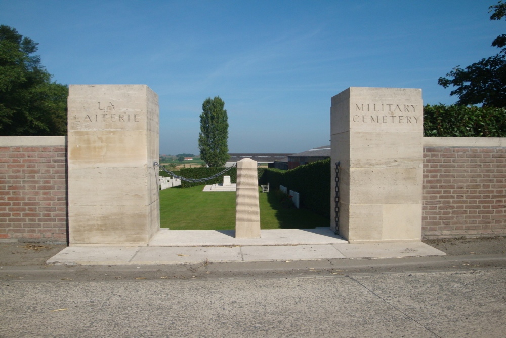 Commonwealth War Cemetery La Laiterie #1