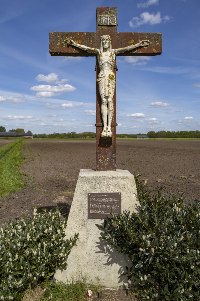 Crucifix Asten #2