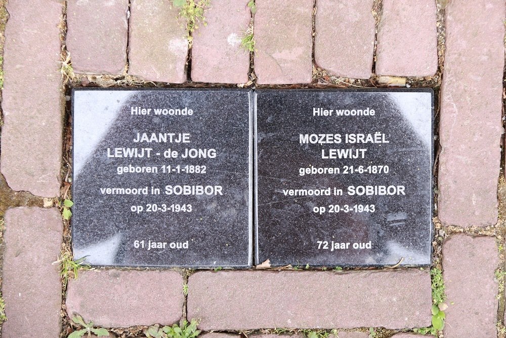 Memorial Stones Hofstraat 3 #1