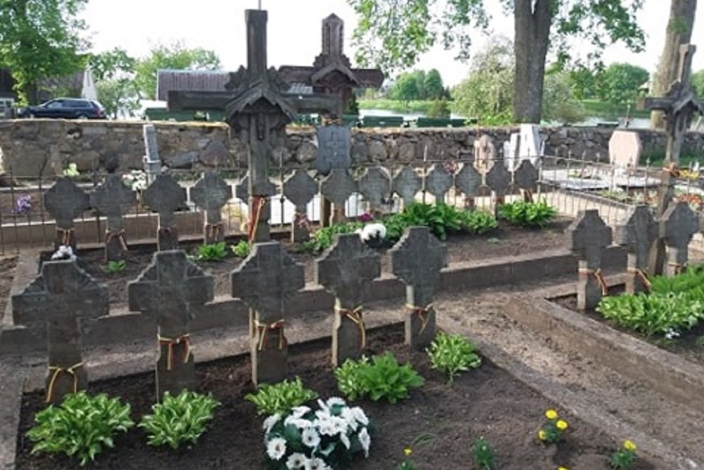 Monument And Graves Lithuanian War Of Independence Širvintos #3