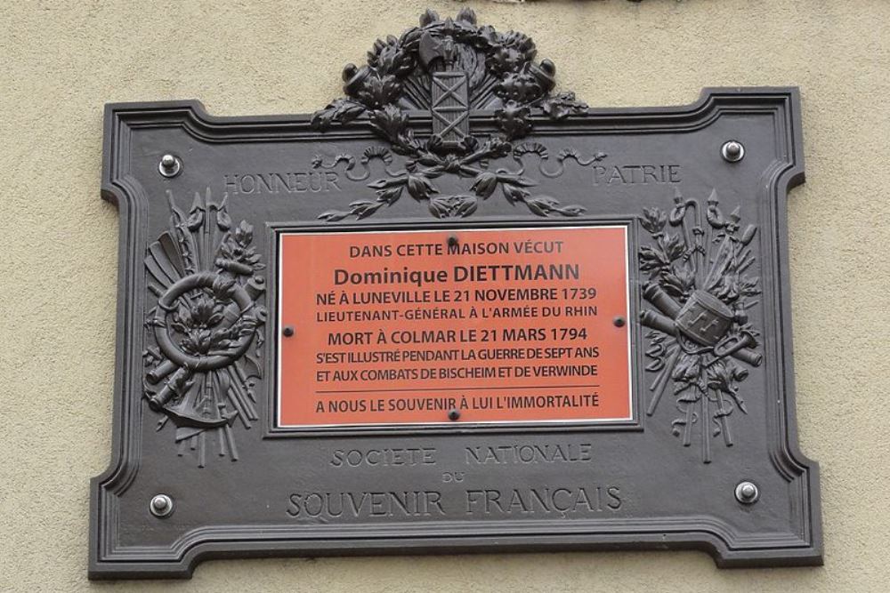 Gedenkteken Lieutenant-Gnral Dominique Diettmann #1