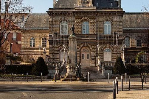 Oorlogsmonument Gentilly #1