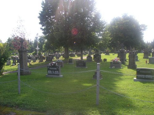 Commonwealth War Graves St. Thomas Cemetery