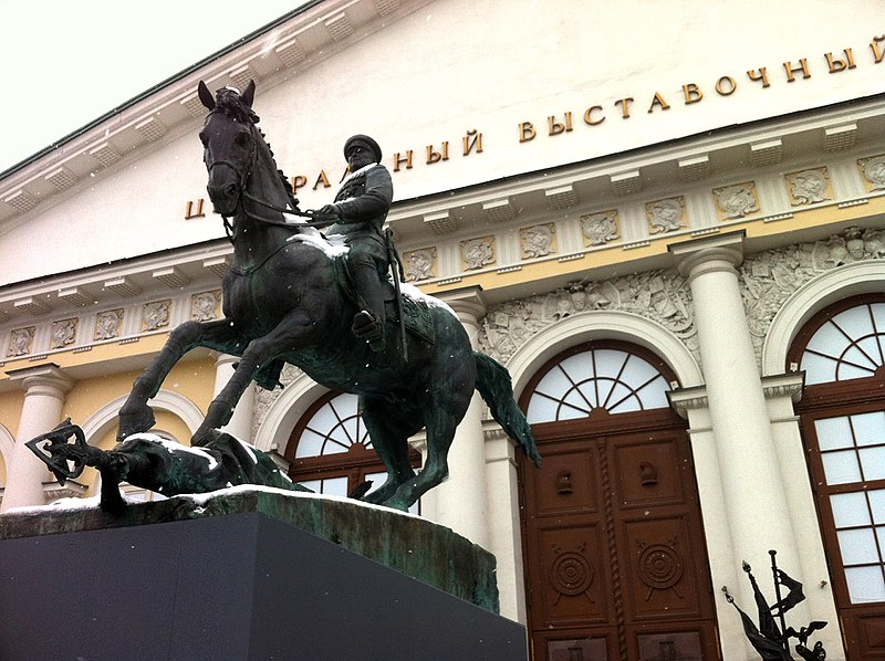 Equestrian Statue of Georgi Zjoekov #1