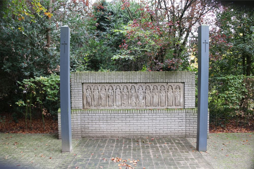 Oorlogsmonument Begraafplaats Vinkel #1