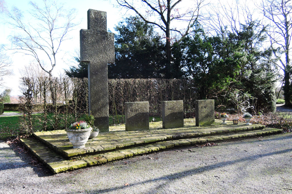 War Memorial Schafhausen #1