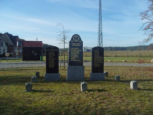 Oorlogsmonument Luckaitz #1