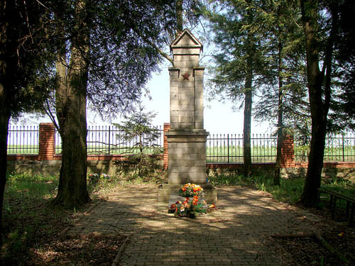 Russian-Austrian War Cemetery Iwaniska #5