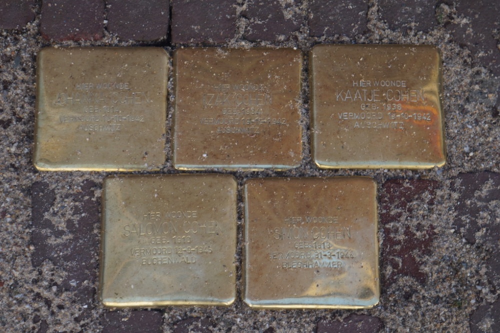 Stolpersteine Pastoorstraat 18