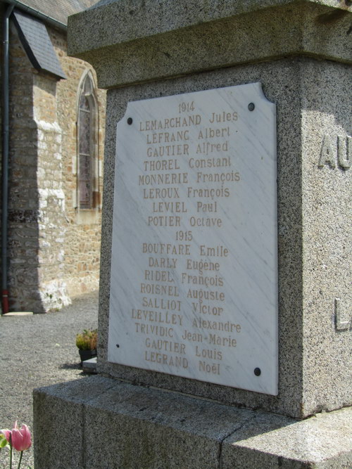 Oorlogsmonument Le Val-Saint-Pere #3