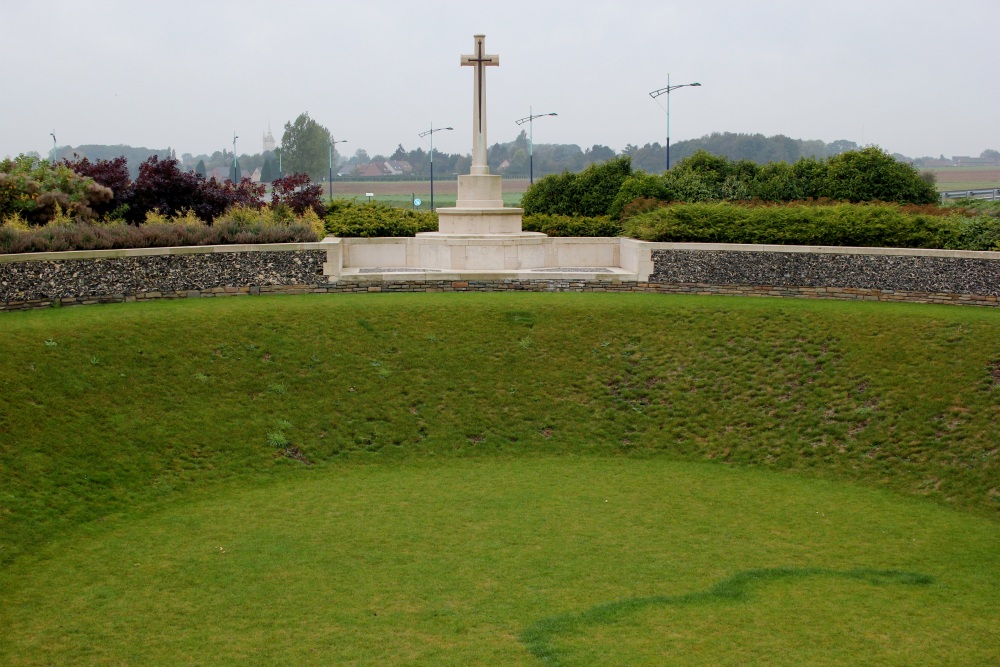 Commonwealth War Cemetery Zivy Crater #3