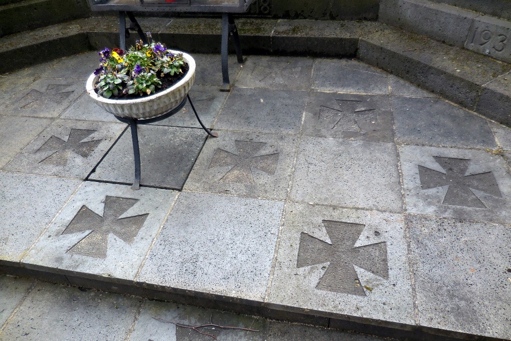 Monument Dieblich #2