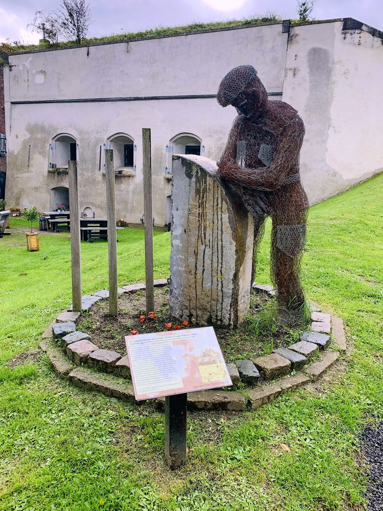 Memorial Walter Frank Watson Veness #3