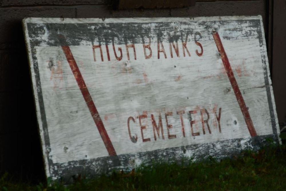 Commonwealth War Graves Walpole Island Anglican Churchyard #1