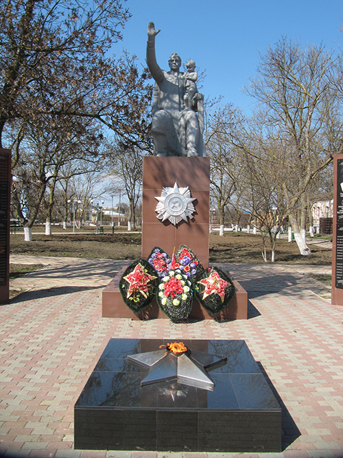 War Memorial Taman #2