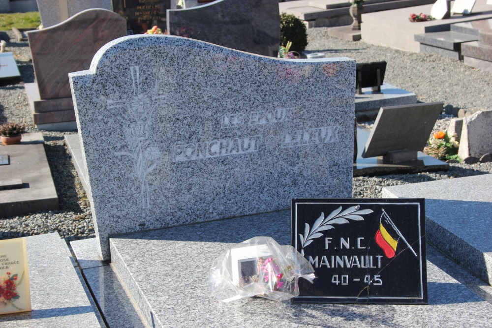 Belgian Graves Veterans Mainvault #2