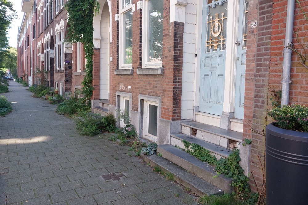 Stumbling Stones Hondiusstraat 32a #2