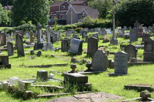 Oorlogsgraven van het Gemenebest St Peter Churchyard #1