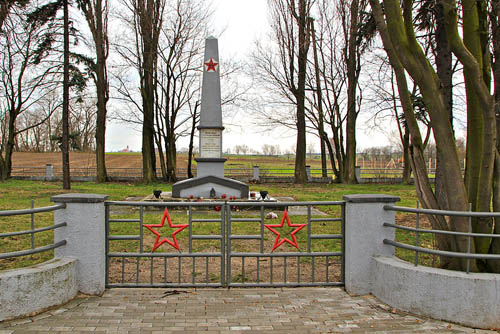 Former Soviet War Cemetery Folwark #1