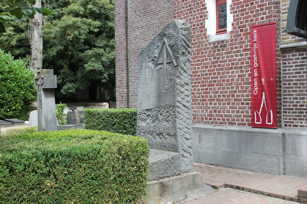 War Memorial Deurle #1