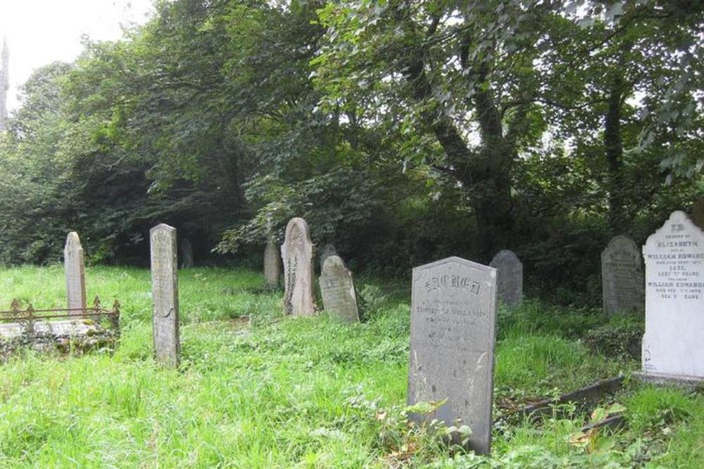 Commonwealth War Graves St. Ludgvan Church Cemetery