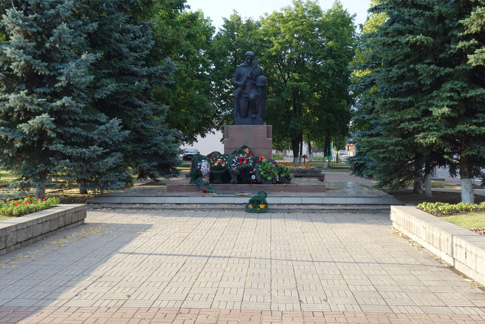 Mass Grave Soviet Soldiers Smarhon #1