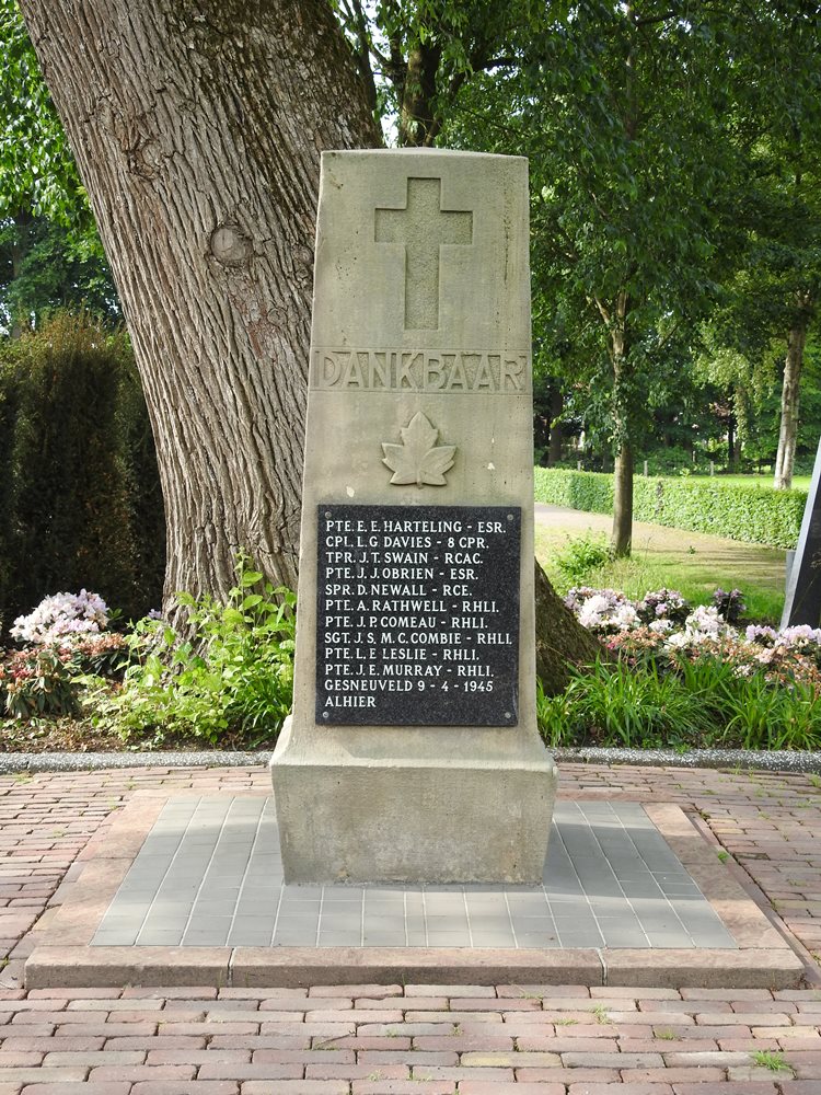 Monument Omgekomen Canadese Soldaten #5