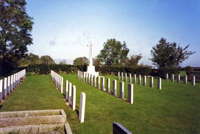 Oorlogsgraven van het Gemenebest Scopwick Church Burial Ground #1