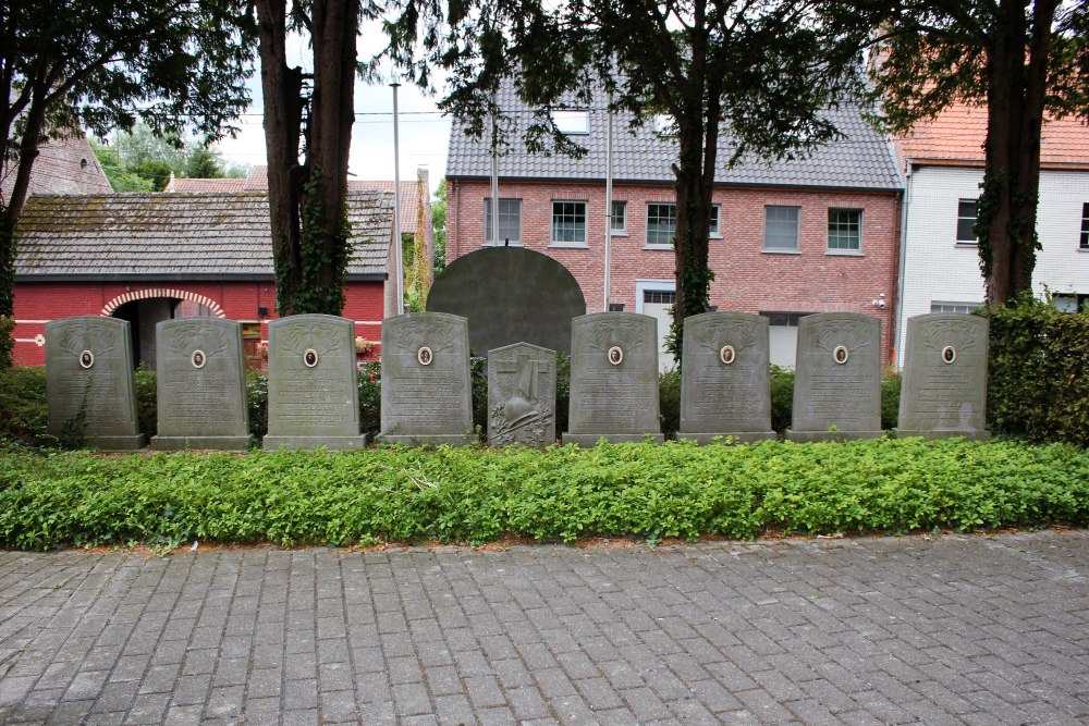 Memorial Stones Second World War Sint-Denijs #1